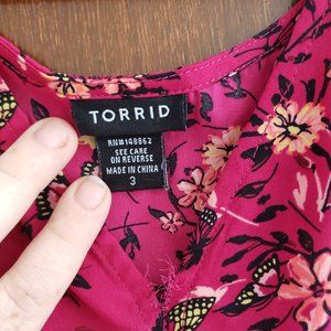 Torrid size 3 Butterfly print blouse